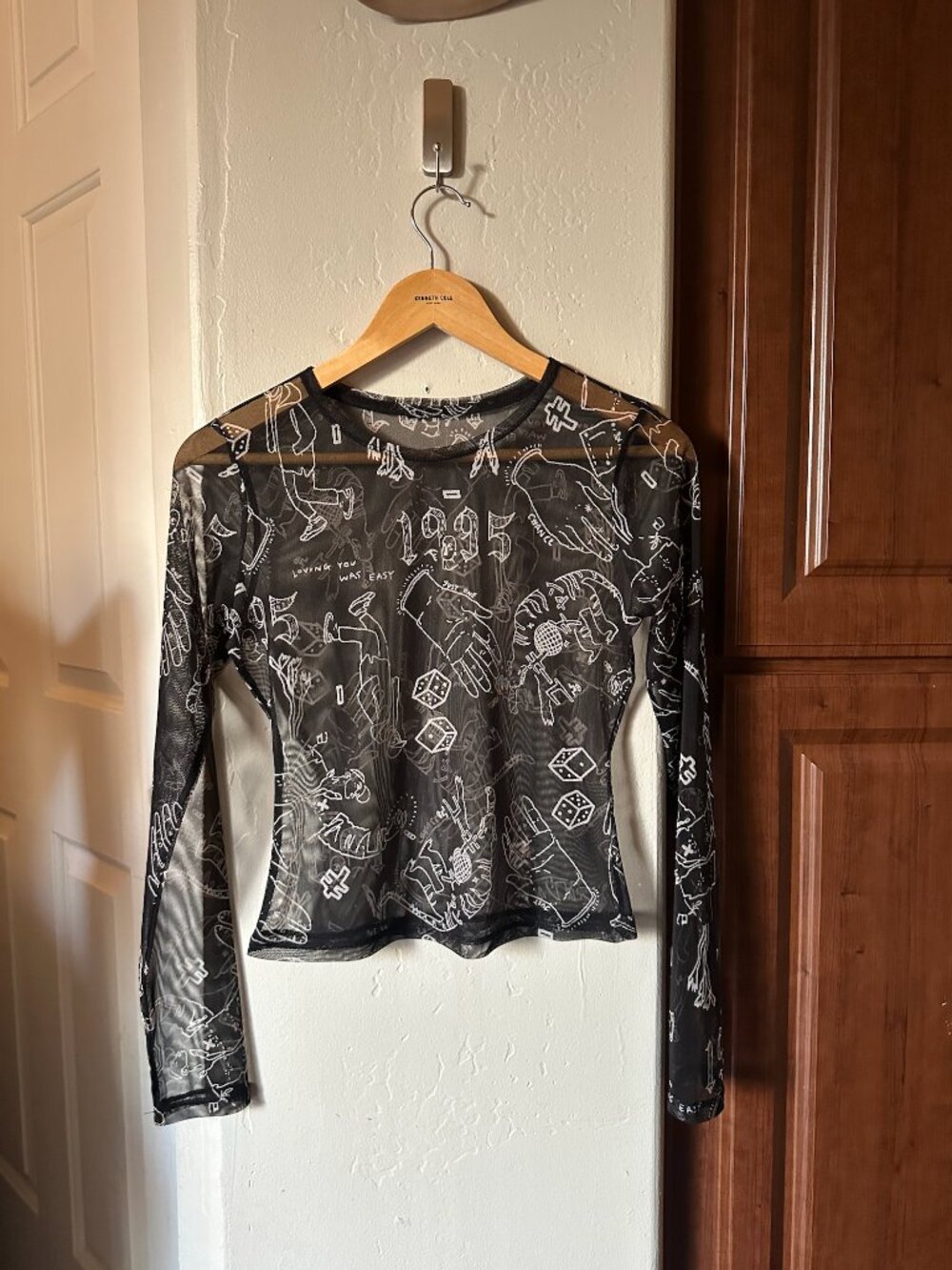 Forever 21 Black Sheer Mesh Graphic Top – Size S